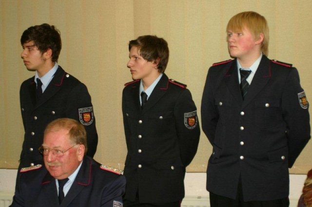 2012-02-11 -09- JHV FF BLtbg Uebernahme JFW (2)